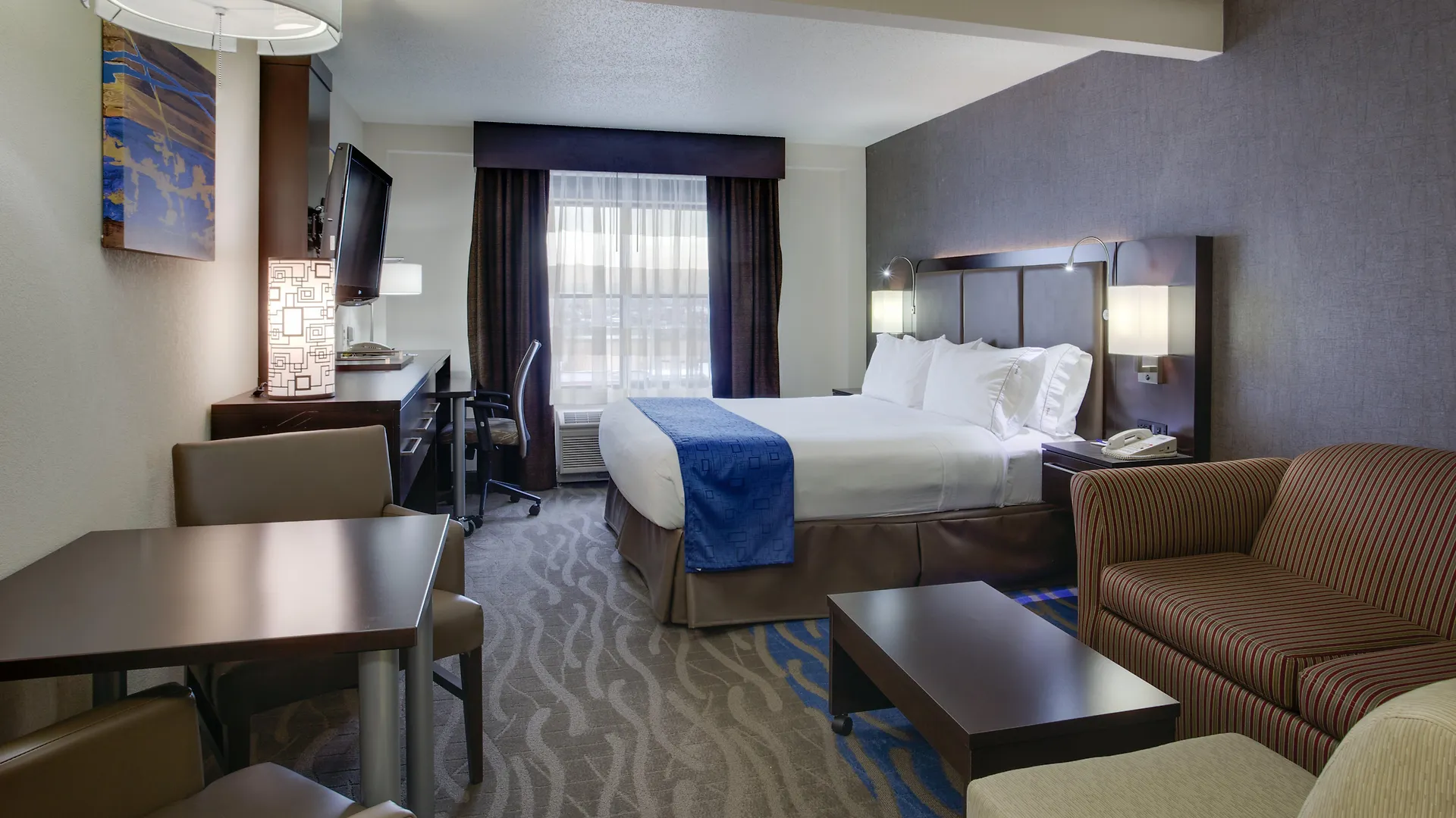 ***  Holiday Inn Express Hotel & Suites Meadowlands Area By Ihg Carlstadt USA