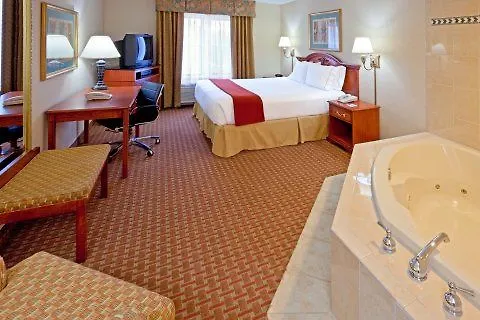 Holiday Inn Express Hotel & Suites Meadowlands Area By Ihg Carlstadt