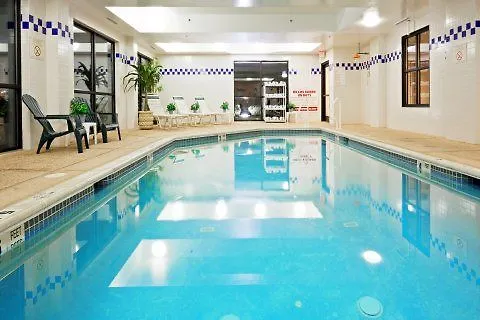 Holiday Inn Express Hotel & Suites Meadowlands Area By Ihg Carlstadt 3*,  USA