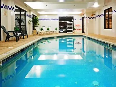 Holiday Inn Express Hotel & Suites Meadowlands Area By Ihg Carlstadt USA